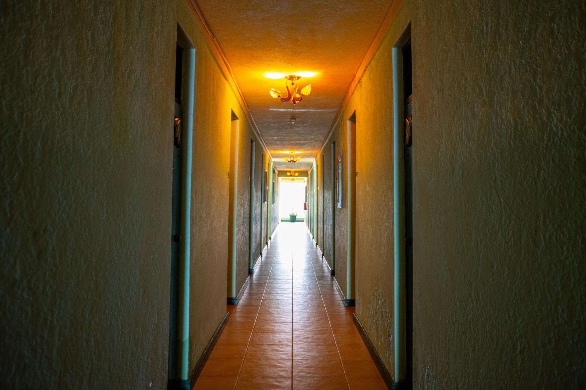 Beachcomber Hotel And Resort Дар-эс-Саламе Экстерьер фото
