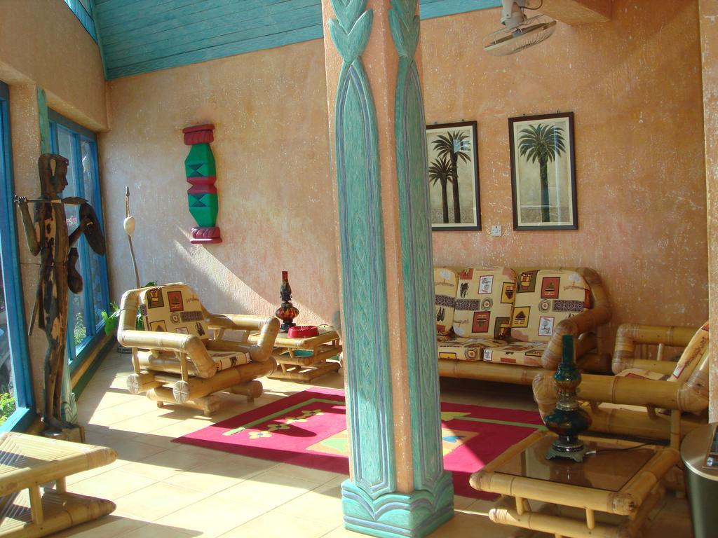 Beachcomber Hotel And Resort Дар-эс-Саламе Экстерьер фото